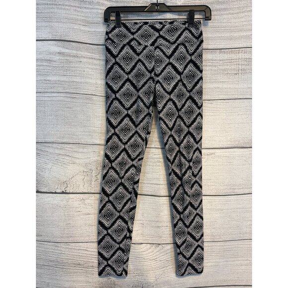 LuLaRoe Geometric Pattern Leggings OS - Picture 1 of 4
